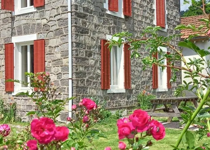 Nouveau Loft A Moins De 100m Du Classe 2 Etoiles 제라르메르